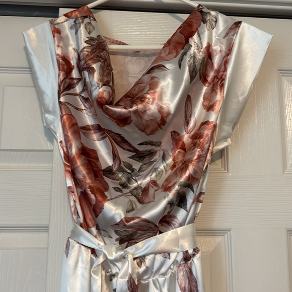 Floral Print Women's Dress Med - Picture 2 of 2